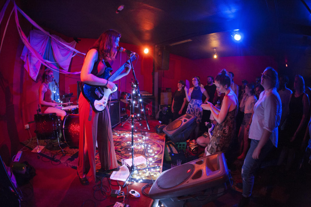 You can often find free live music around Melbourne