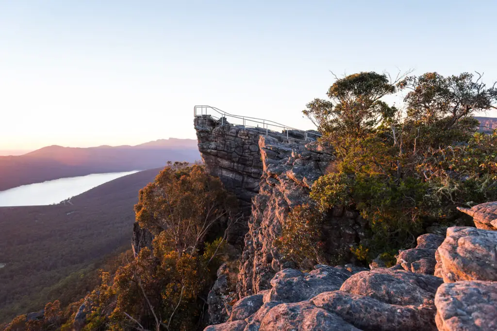 There are some great day hikes you can do on a trip to Grampians National Park from Melbourne